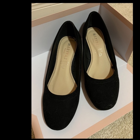 Mary Paz low chunky heel with round tip